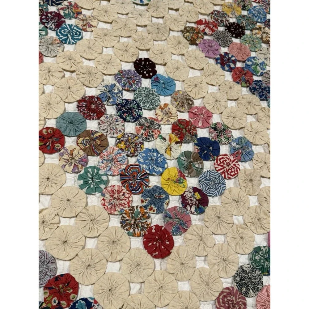Antique Yo Yo Quilt Diamond Pattern Large Queen/small King 92” X 96” Scalloped